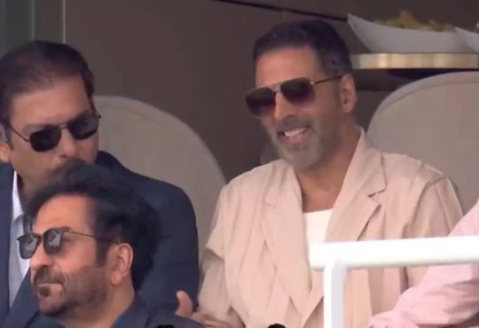 Akshay Kumar cheering with Ravi Shastri for Team India at Lord’s during IND vs ENG Test match