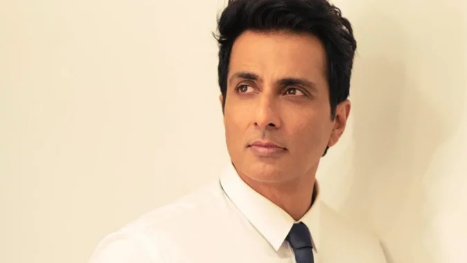 Sonu Sood helping migrant workers during the pandemic – real-life hero and humanitarian