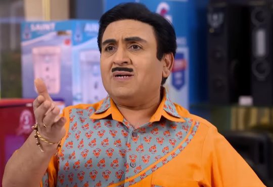 Dilip Joshi smiling after weight loss transformation without gym or diet