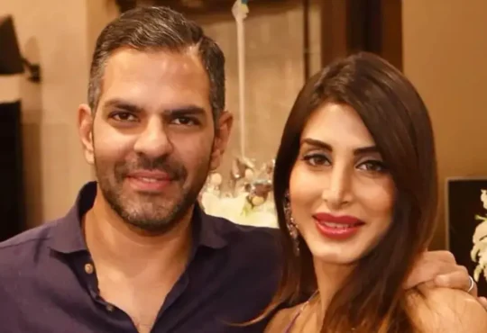 Priya Sachdev Kapur at ACMA convention making her first public appearance amid Sunjay Kapur estate dispute