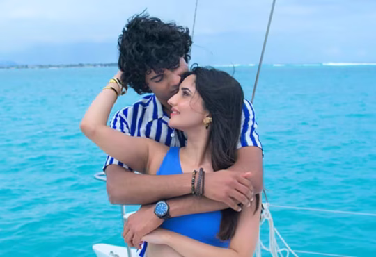 Mannu Kya Karegga movie scene showing teenage characters navigating friendship and growing up