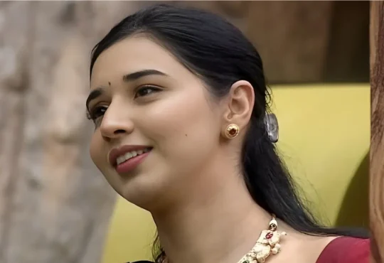 Tanya Mittal revealing personal family trauma and hints about her father on Bigg Boss 19