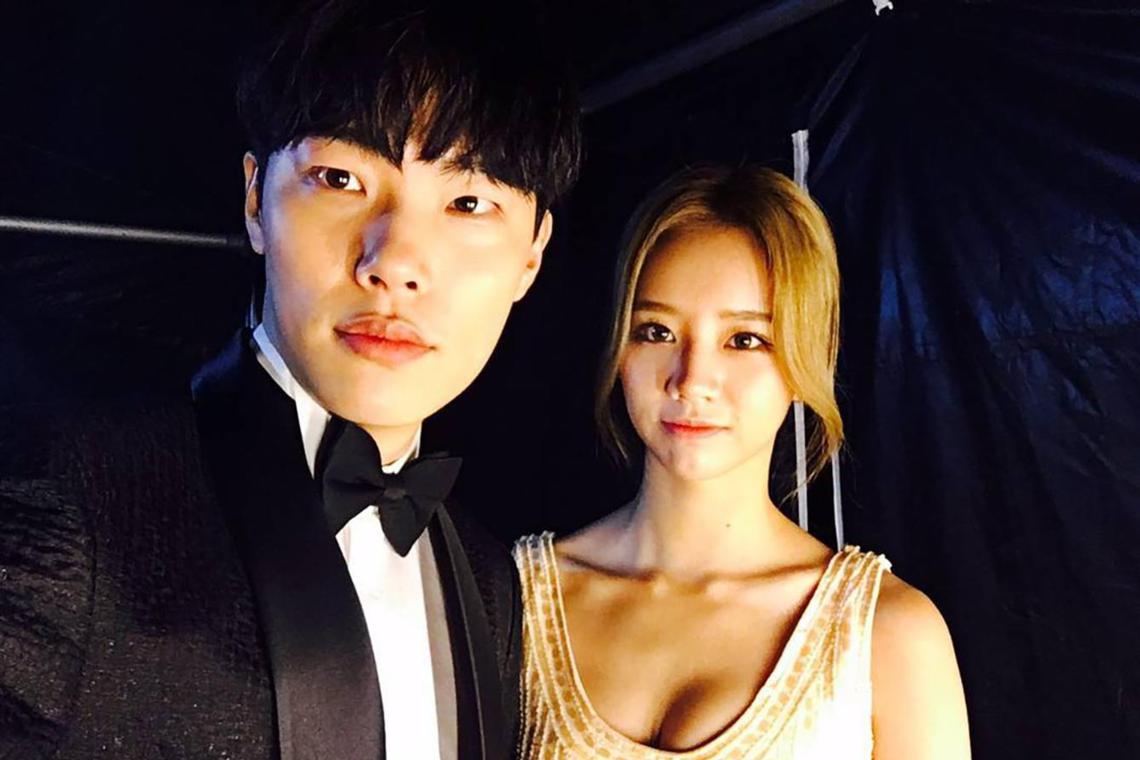 Jennie of BLACKPINK looking contemplative, representing Korean celebrities’ breakups under public scrutiny