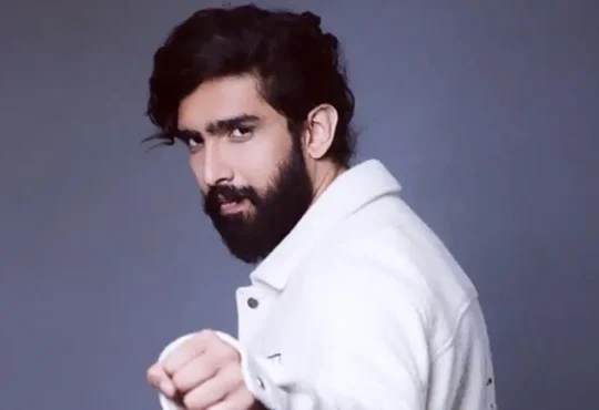 Amaal Mallik sharing his Bigg Boss 19 revelations about Bollywood struggles and family dynamics