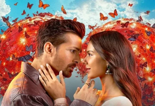 Ek Deewane Ki Deewaniyat poster featuring Harshvardhan Rane and Sonam Bajwa performing at the box office