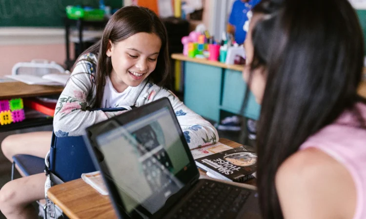 Students and professionals using digital education platforms and AI tools for learning and remote work