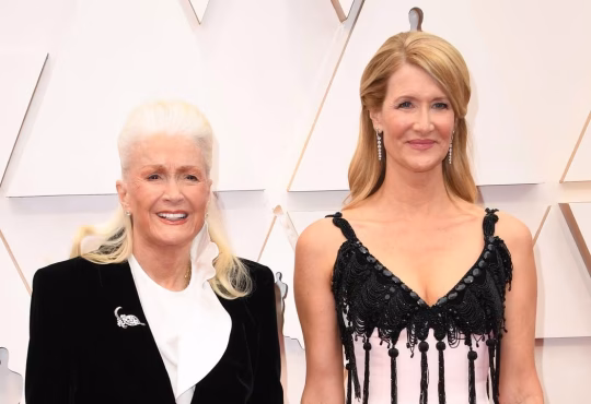 Diane Ladd smiling on red carpet — legendary actress dies at 89