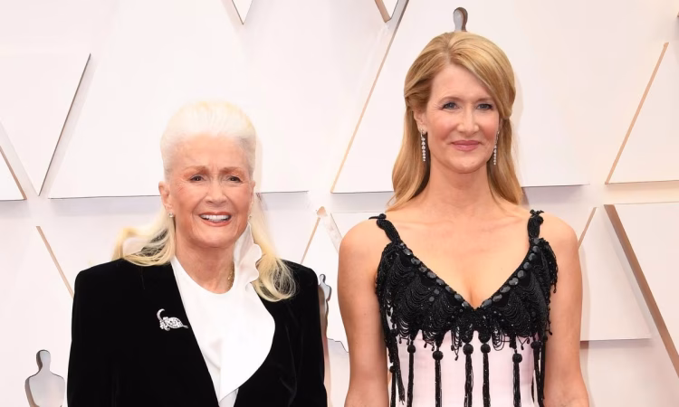 Diane Ladd smiling on red carpet — legendary actress dies at 89