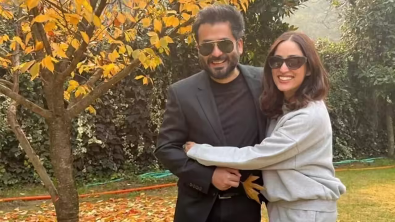 Divya Khosla Kumar on film set directing a movie scene