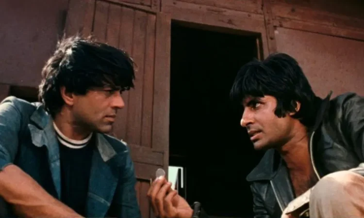 Sholay original climax scene with Thakur and Gabbar confrontation