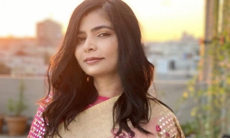 Chinmayi Sripaada responding to social media troll regarding sexual harassment experience