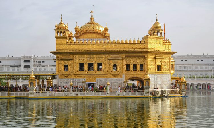 Golden Temple featured in top Bollywood movies shot inside the temple