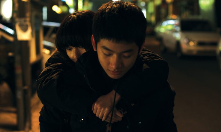 Yu Menglong during a public event before his mysterious death