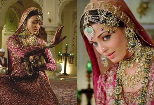 Rekha and Aishwarya Rai as Umrao Jaan in Bollywood films